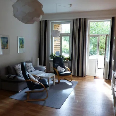Vis-a-vis-berliner-tor Apartment